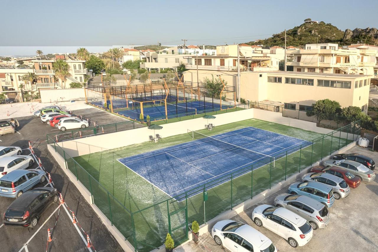 포르토 플라타니아스 비치 리조트 앤 스파 외부 사진 Tennis Club