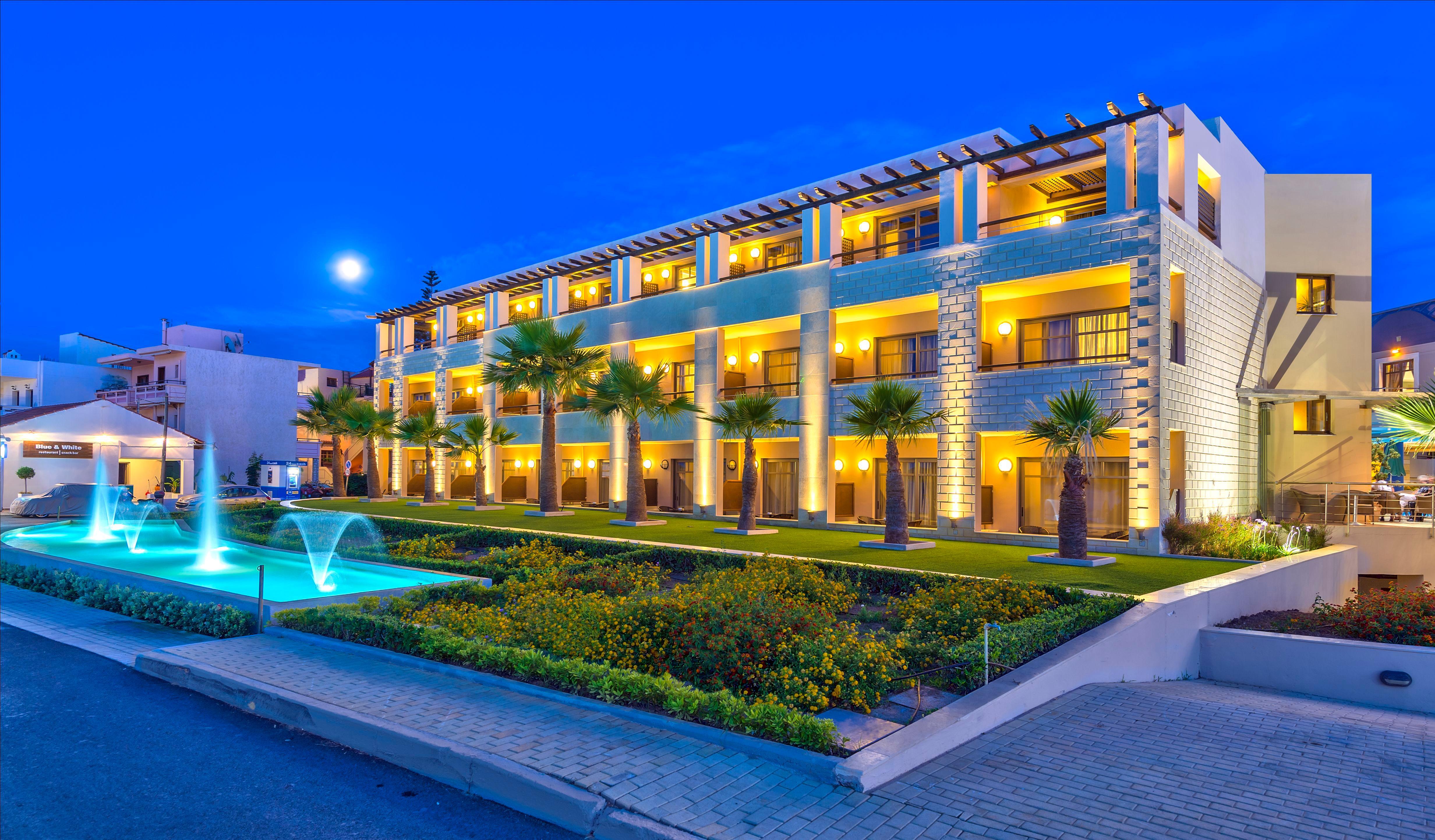 포르토 플라타니아스 비치 리조트 앤 스파 외부 사진 The Village Resort